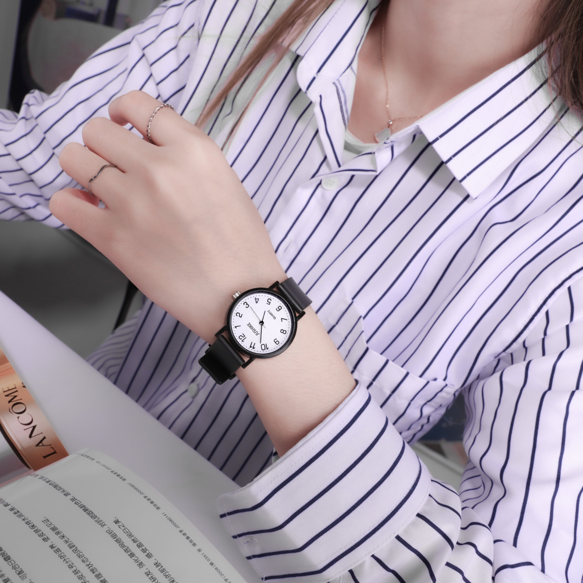 Yikaze Vrouwen Polshorloge Een - Silicone Band Women recensie en prijs